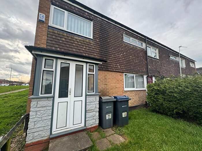 3 Bedroom House To Rent In Monyhull Hall Road, Kings Norton, B30