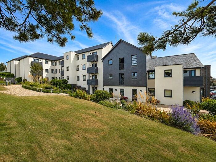 1 Bedroom Apartment For Sale In Bramble Hill, Bude, Cornwall, EX23
