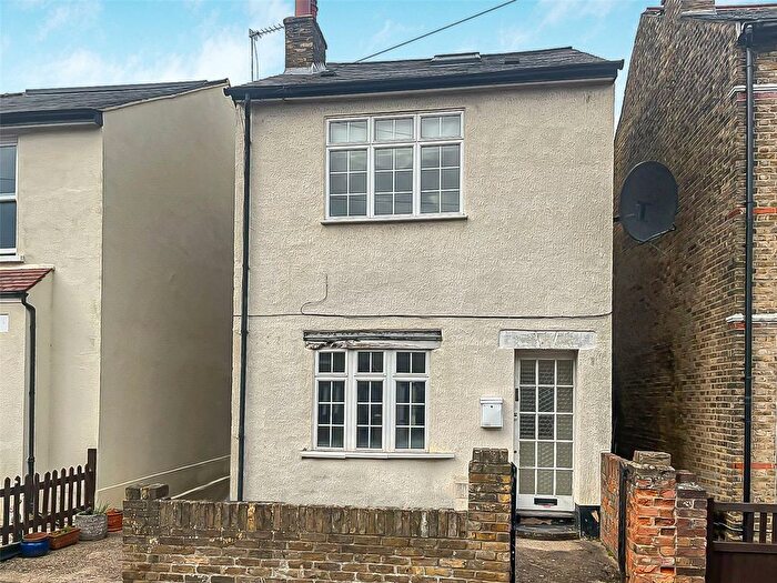 4 Bedroom Detached House For Sale In St. Georges Road, Feltham, TW13