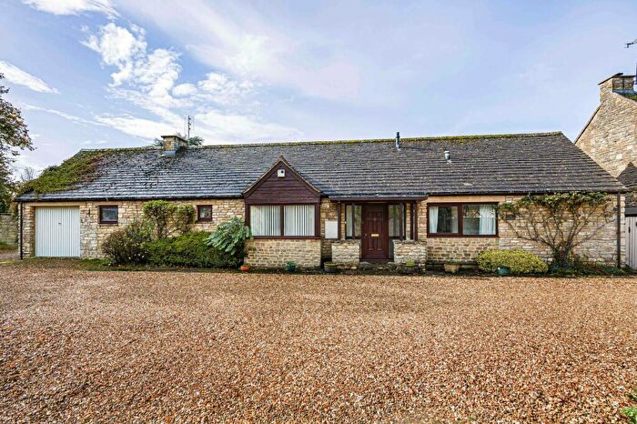 2 Bedroom Bungalow For Sale In Preston, Cirencester, Gloucestershire, GL7