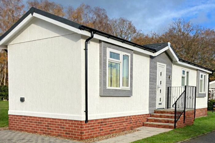 2 Bedroom Park Home For Sale In Rose Park, Ottershaw, KT15