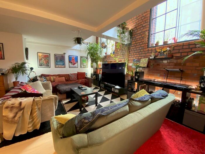 2 Bedroom Apartment To Rent In Mirabel Street, Manchester, M3