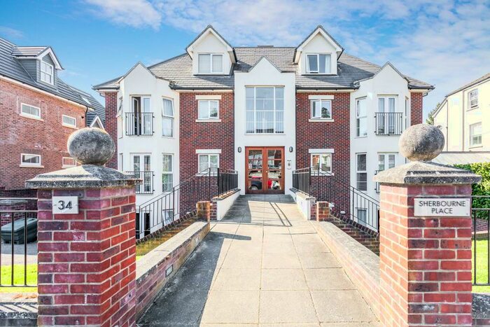 2 Bedroom Apartment To Rent In Sherbourne Place, Haywards Heath, RH16