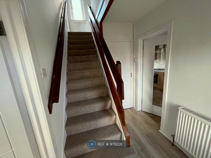 2 Bedroom Semi-Detached House To Rent In Dumgoyne Avenue, Milngavie, Glasgow, G62