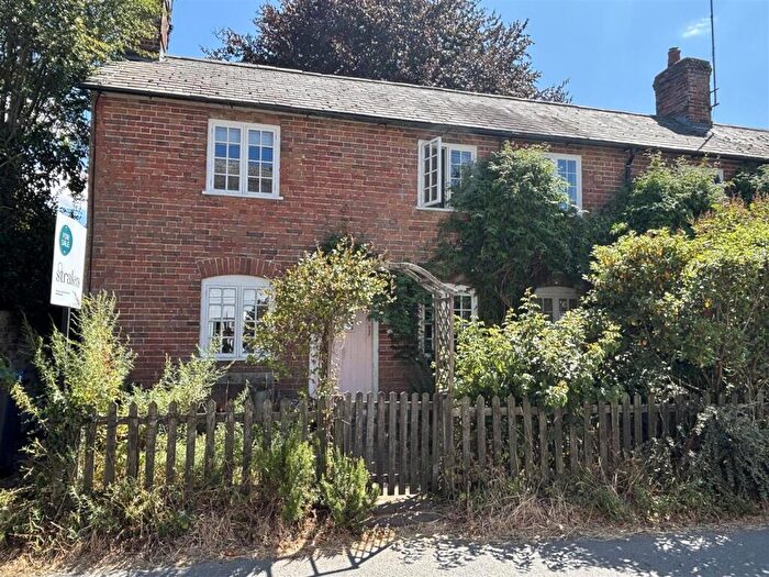 3 Bedroom Semi-Detached House For Sale In The Green, Urchfont, SN10