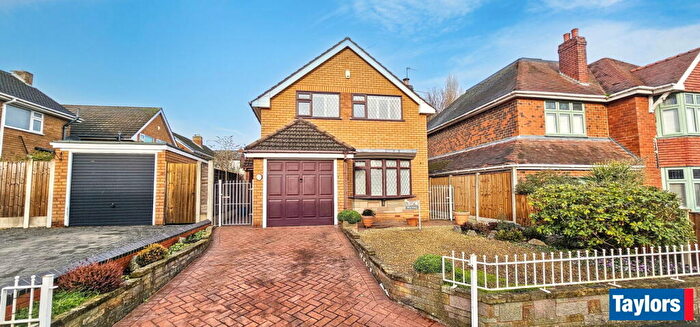 3 Bedroom Detached House For Sale In Bright Street, Wollaston, Stourbridge, DY8