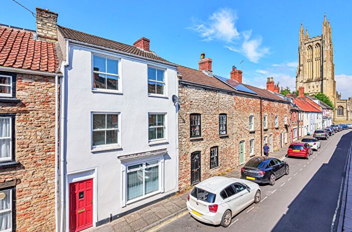 3 Bedroom Terraced House For Sale In St. Cuthbert Street, Wells, BA5