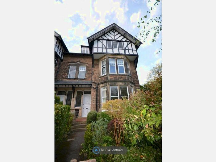 3 Bedroom Flat To Rent In Coppice Drive, Harrogate, HG1