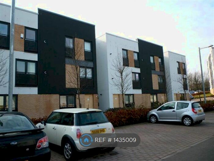 2 Bedroom Flat To Rent In Firpark Close, Glasgow, G31