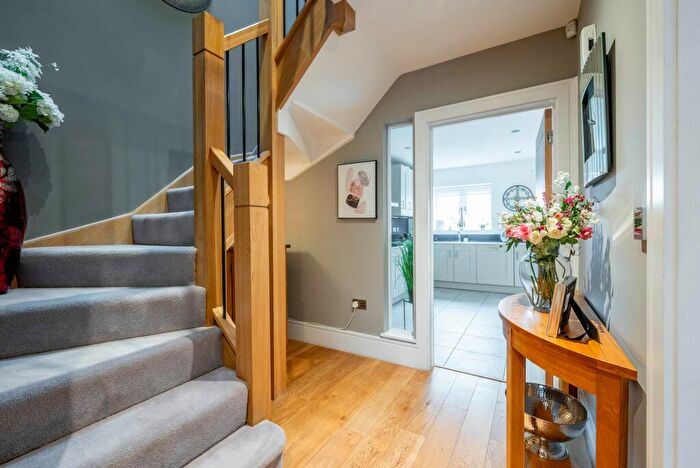 3 Bedroom Terraced House For Sale In Eastview Close, Stow On The Wold, GL54