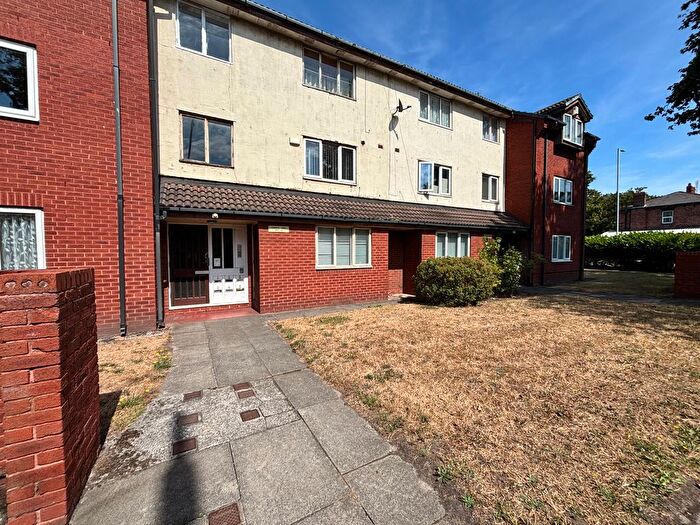 1 Bedroom Flat For Sale In Clairville Close, Bootle, L20
