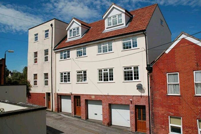 3 Bedroom House To Rent In March House, Back Lane, Pill, BS20
