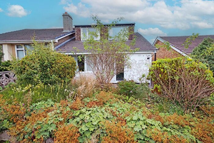 2 Bedroom Semi-Detached Bungalow For Sale In Ingleborough Drive, Barnoldswick, BB18