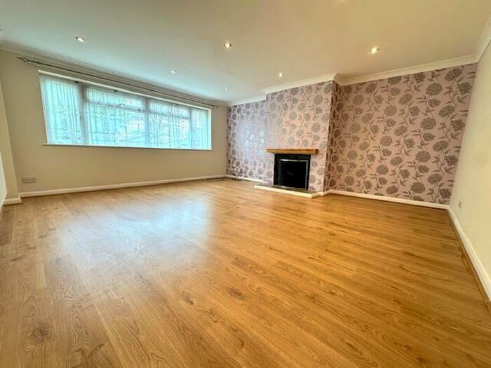 4 Bedroom House To Rent In Westward Deals, Kedington, Haverhill, CB9