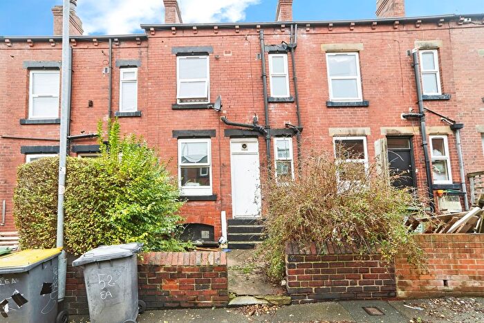 5 Bedroom Terraced House For Sale In Estcourt Avenue, Leeds, LS6