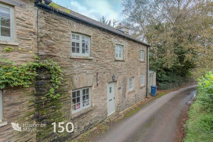 3 Bedroom Cottage For Sale In Washbourne, Totnes, TQ9