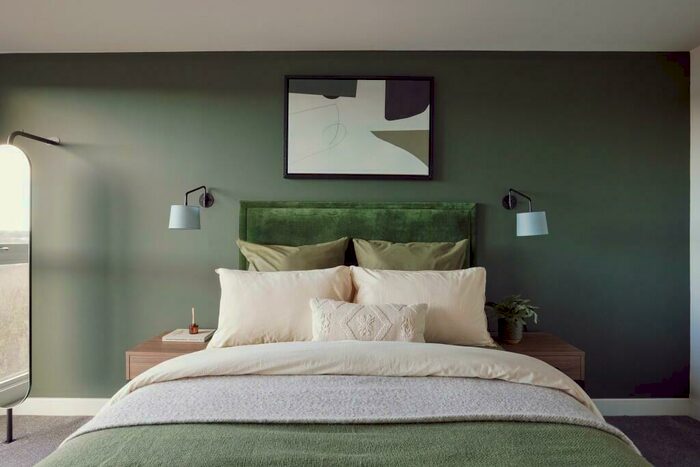 3 Bedroom Apartment To Rent In The Junction, Whitehall, Leeds, West Yorkshire, LS12