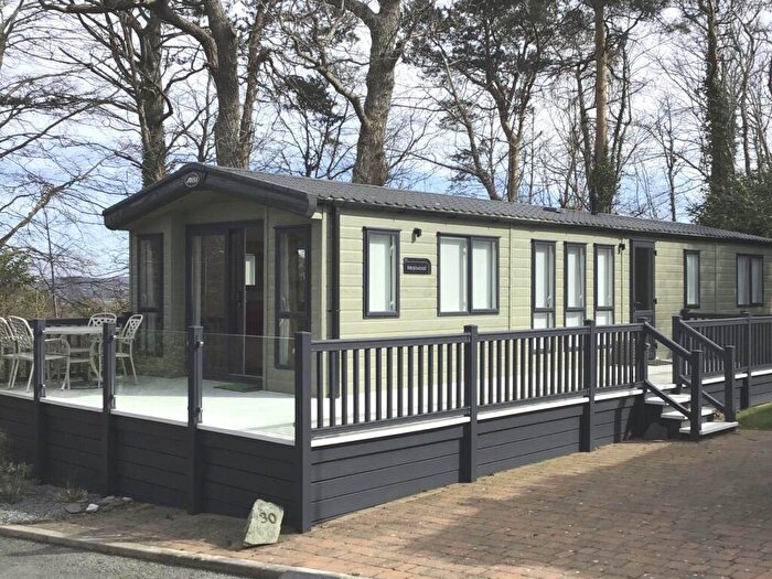 2 Bedroom Park Home For Sale In Abi Westwood, Conwy, LL32