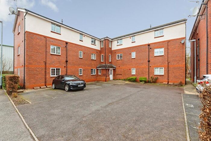2 Bedroom Flat For Sale In Caudale Court, Gamston, Nottingham, Nottinghamshire, NG2