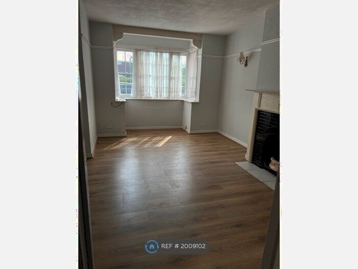 1 Bedroom Flat To Rent In Room In A Shared Falt, Winnersh, Wokingham, RG41