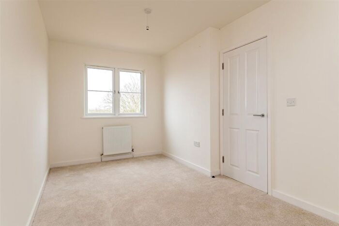 4 Bedroom Semi-Detached House To Rent In Northcote Drive, Monks Eleigh, IP7