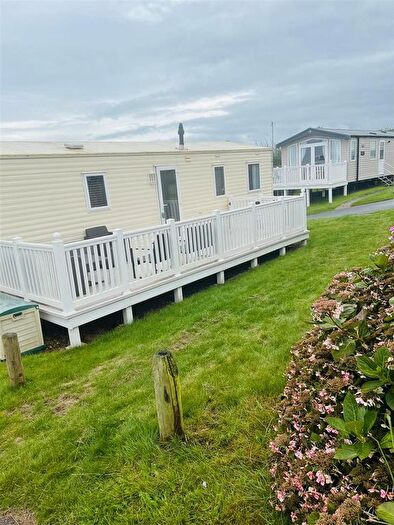 3 Bedroom Hotel For Sale In Beech Walk, Devon Cliffs, Exmouth, EX8