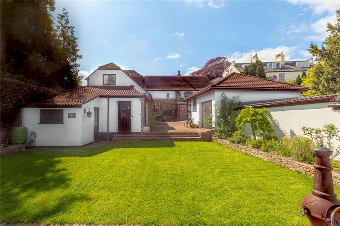 5 Bedroom Detached House To Rent In Beckspool Road, Frenchay, Bristol, BS16