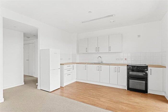 2 Bedroom Flat To Rent In Southway, Wembley, HA9