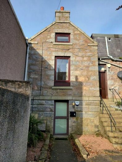 1 Bedroom Flat To Rent In Holburn Street, The City Centre, Aberdeen, AB10