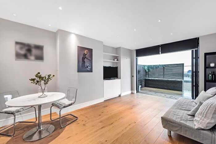 1 Bedroom Apartment For Sale In - Salusbury Road, London, NW6