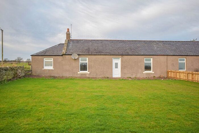 2 Bedroom Cottage To Rent In Muirdrum, Carnoustie, Angus, DD7