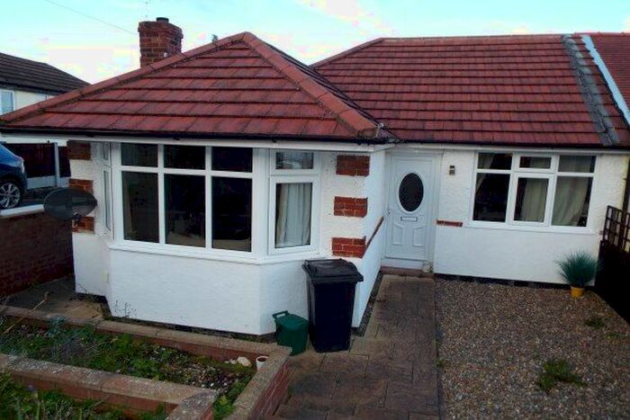 3 Bedroom Semi-Detached Bungalow To Rent In Carmel, Holywell, CH8