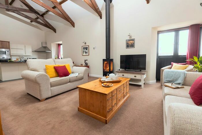 3 Bedroom Barn Conversion For Sale In Woolston Farm Barns, Loddiswell, TQ7