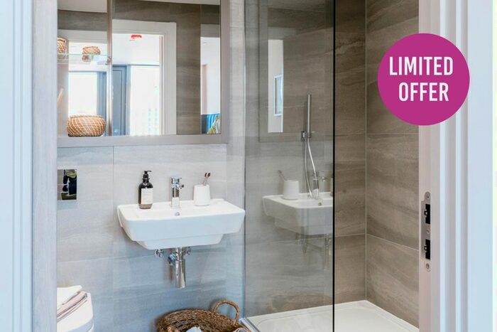 2 Bedroom Flat To Rent In Broad Street, Birmingham, B15