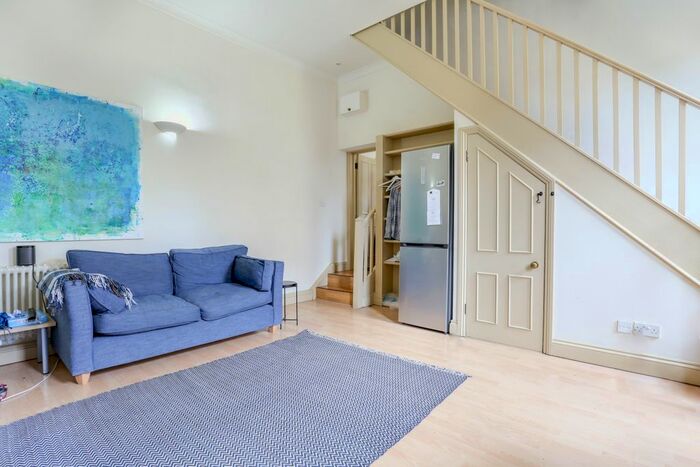 2 Bedroom Semi-Detached House To Rent In Rochester Mews, Little Ealing Lane, London, W5