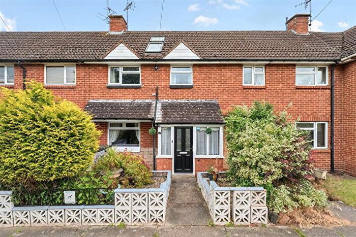 3 Bedroom Terraced House For Sale In All Saints Avenue, Bewdley, DY12
