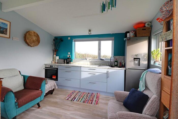 3 Bedroom Semi-Detached House For Sale In Raspberry Cottages, White Gap Lane, High Hunsley, Cottingham, Yorkshire, HU20