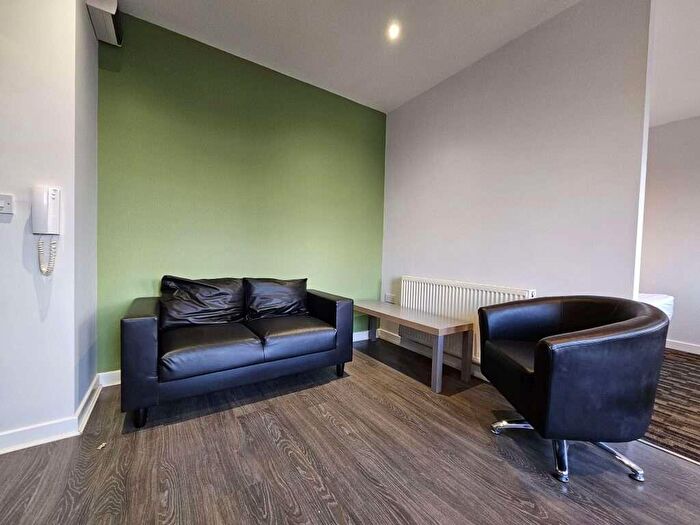 Studio To Rent In Flat, Gladstone Buildings, St James Row, S1