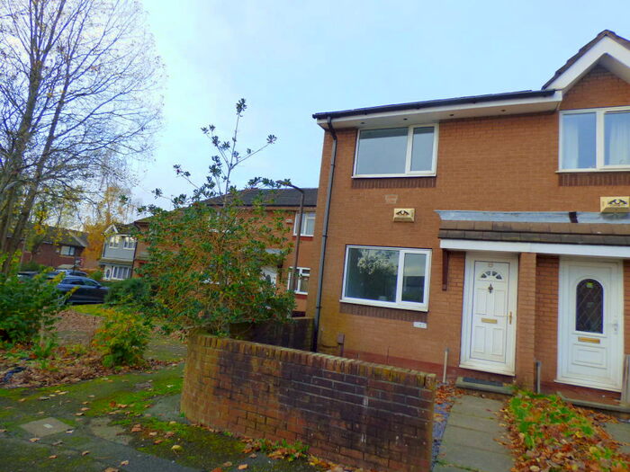 2 Bedroom House To Rent In St. Thomas Court, Bury, BL9