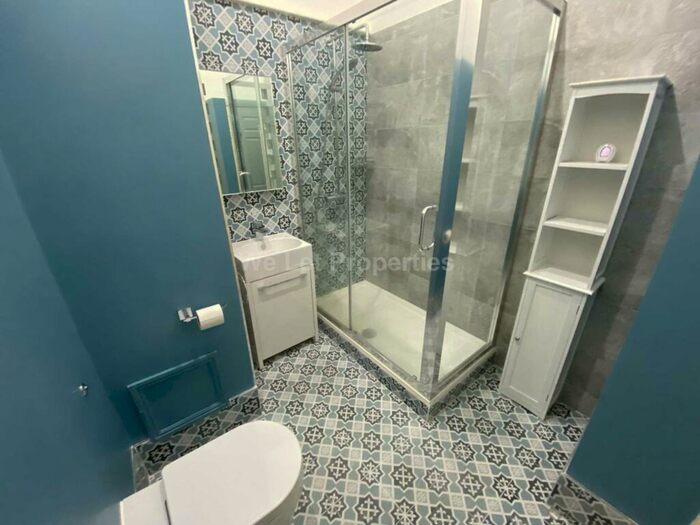 2 Bedroom Apartment To Rent In Chepstow House, Chepstow Street, M1