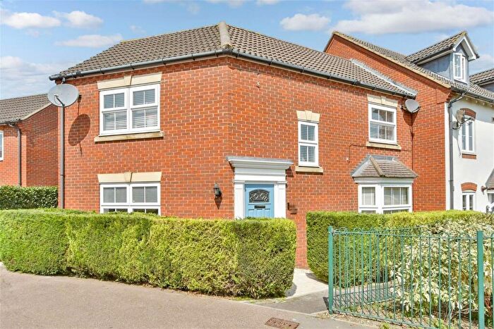 3 Bedroom End Of Terrace House For Sale In Premier Way, Kemsley, Sittingbourne, Kent, ME10