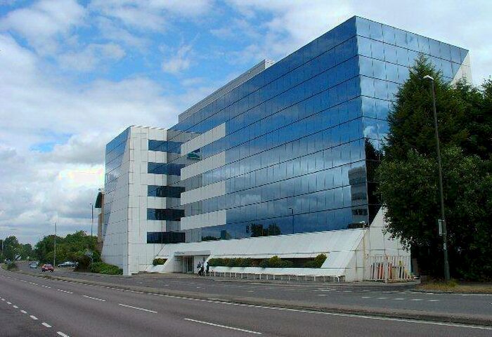 1 Bedroom Flat To Rent In London Road, Lowfield Heath, RH10