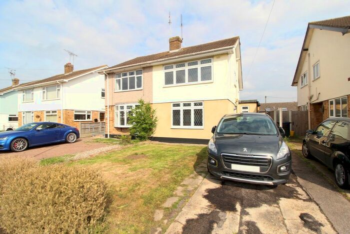 3 Bedroom Semi-Detached House To Rent In Newton Park Road, Benfleet, SS7