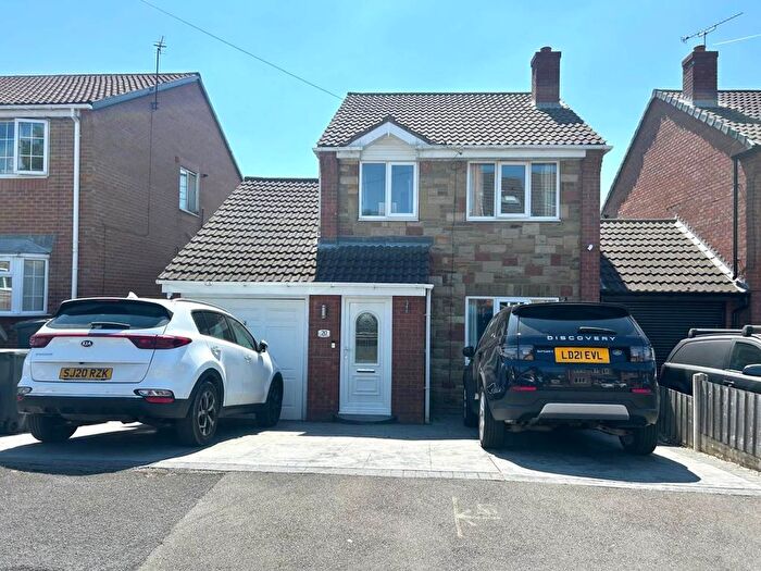 3 Bedroom Property To Rent In Doveside Drive, Darfield, Barnsley, S73