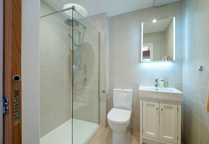 3 Bedroom Cottage For Sale In Wilmslow, SK9