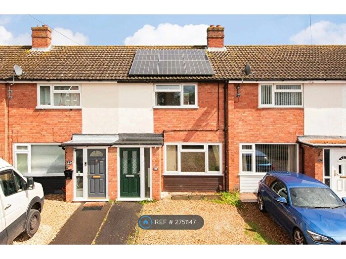 2 Bedroom Terraced House To Rent In Parsons Mead, Abingdon, OX14