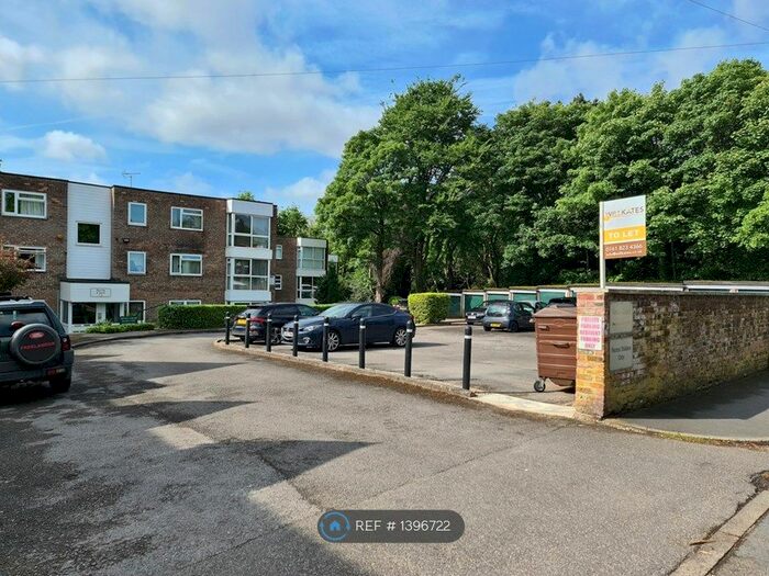 1 Bedroom Flat To Rent In Nevile Court, Salford, M7