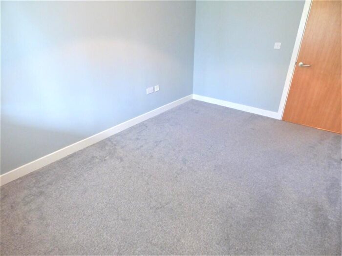 2 Bedroom Apartment To Rent In Leamore Court, Meath Crescent, Bethnal Green, E2