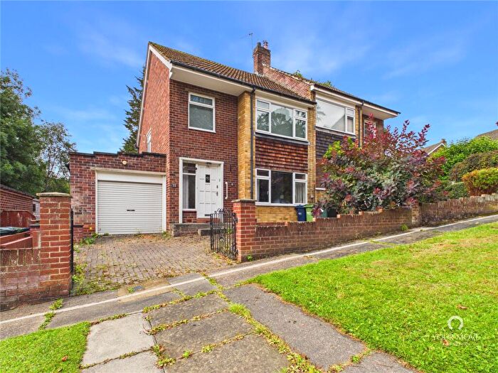 3 Bedroom Semi Detached House For Sale In Friarside Crescent, Rowlands Gill, Tyne And Wear, NE39