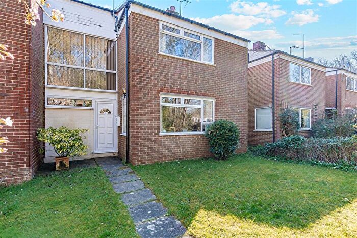 3 Bedroom Terraced House For Sale In Churchside, Vigo Village, DA13